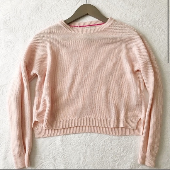 Light Pink Cropped Sweater - Picture 2 of 6
